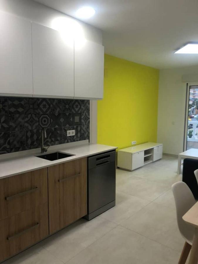 Acogedor Apartamento A 100 Mtr De La Playa, 1 Dormitorio Y Salon Con Sofa Cama Oropesa del Mar Dış mekan fotoğraf